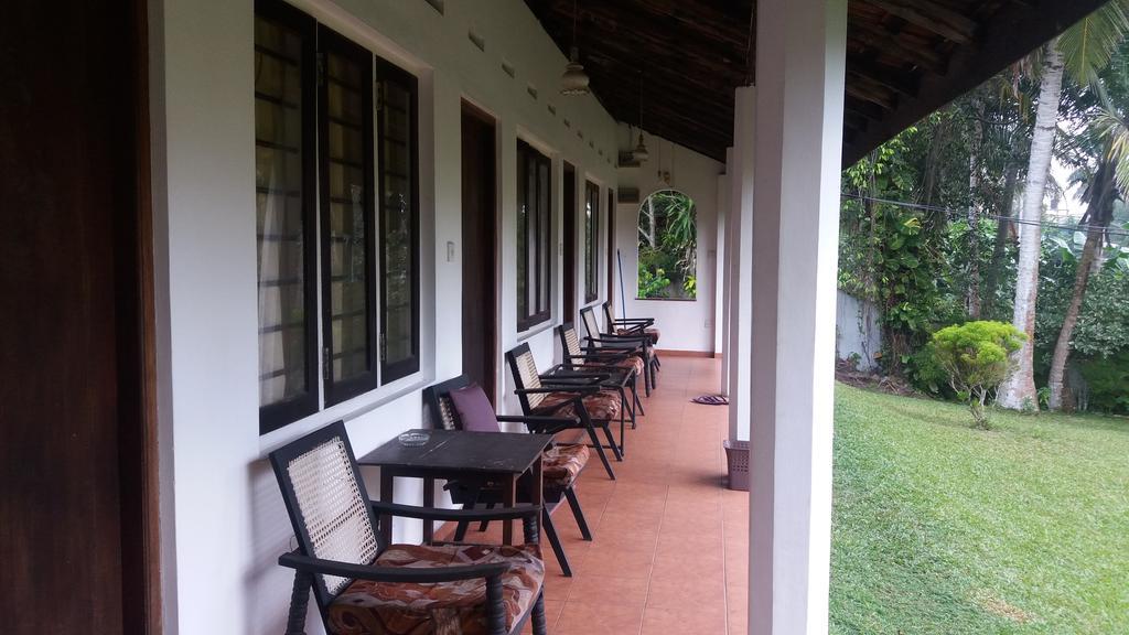 Apartment 4 Seasons Hikkaduwa